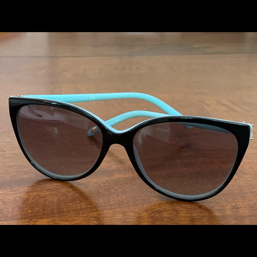 Authentic Tiffany Sunglasses w: anti scratch and anti fog